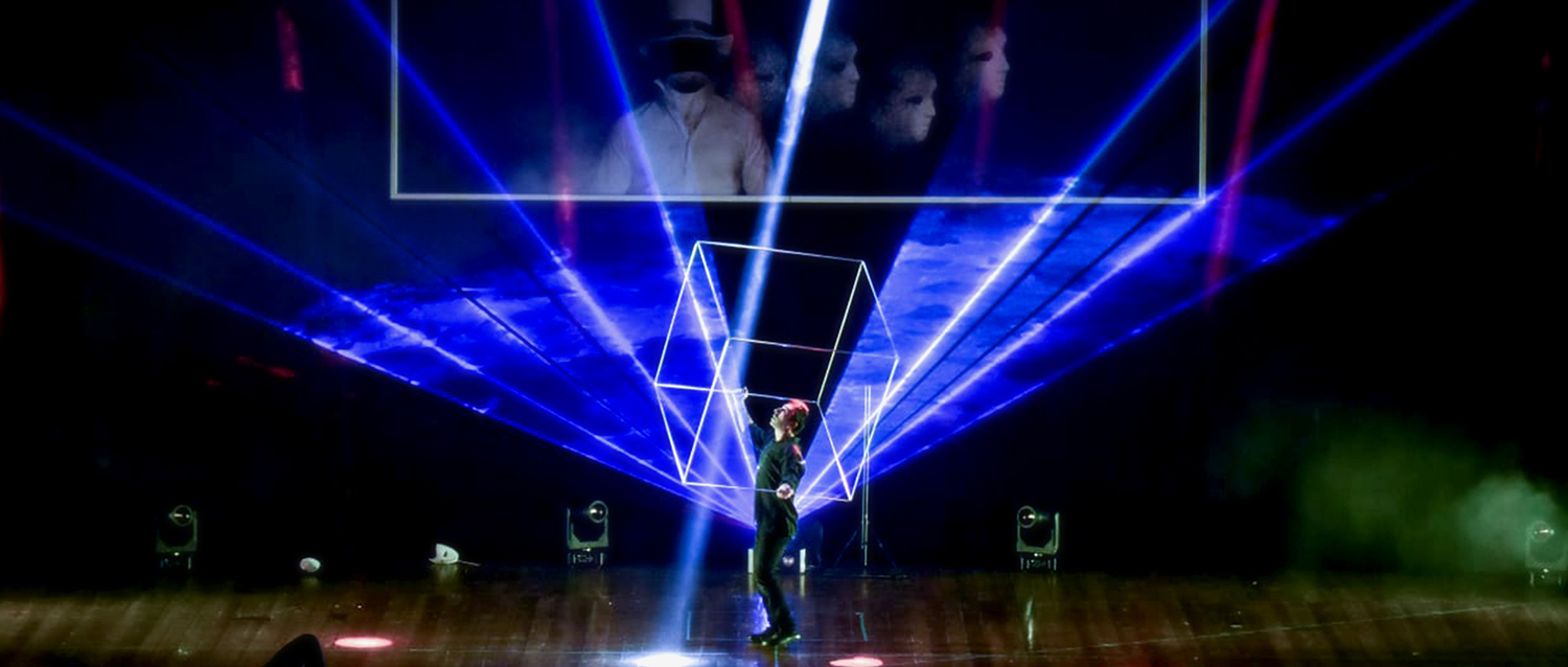GIROVAGHI LED LUMINOSI